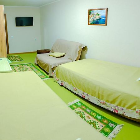 Apartment Utegen Batyr 2 Almatı Dış mekan fotoğraf